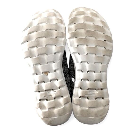 Skechers GogaMax Slip on Memory Foam Everyday Comfort Shoes Sneakers Size 9 - Picture 8 of 12